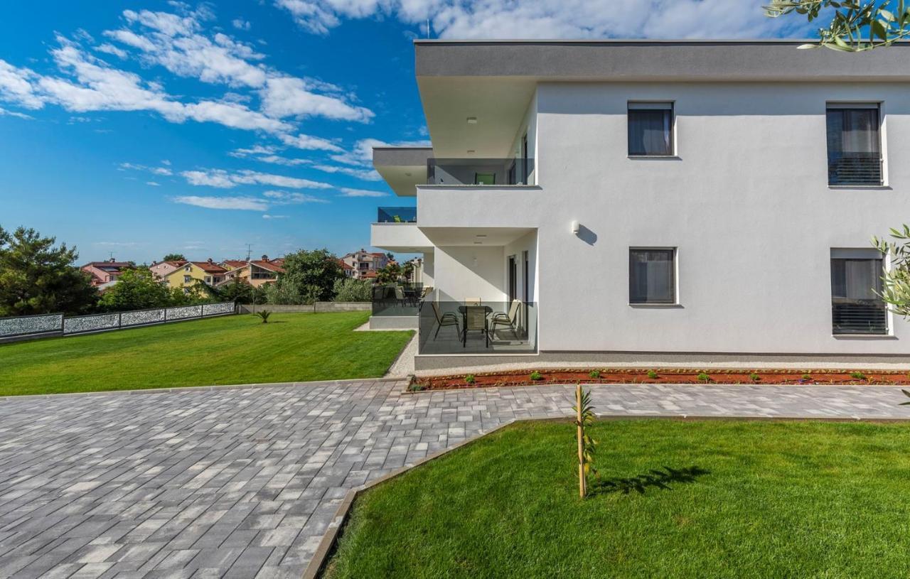 Apart Residence Blue Sea Poreč Kültér fotó